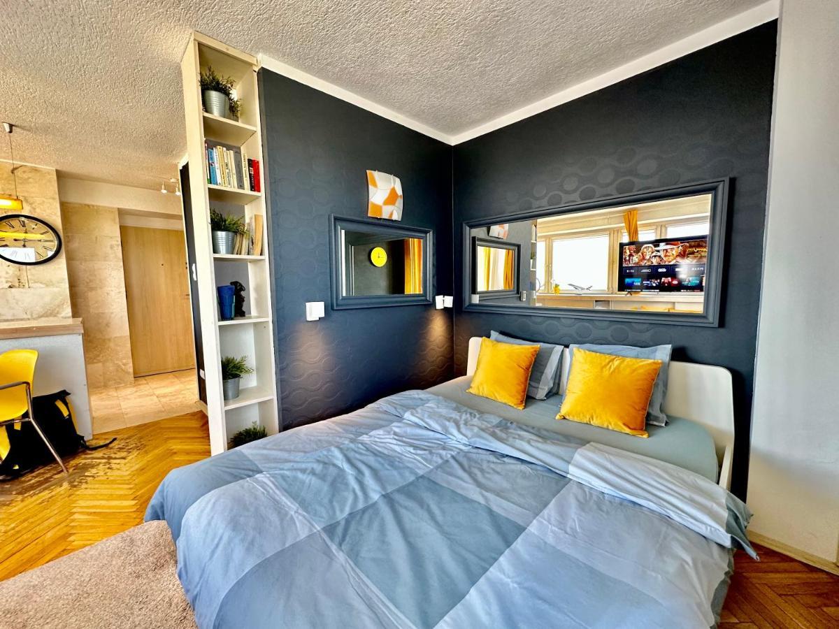 Ferienwohnung Sun Clima/Ac Metro X2 Fast Wifi 500 Mbs 70'Tv Netflix Appletv Hbo Warschau Exterior foto